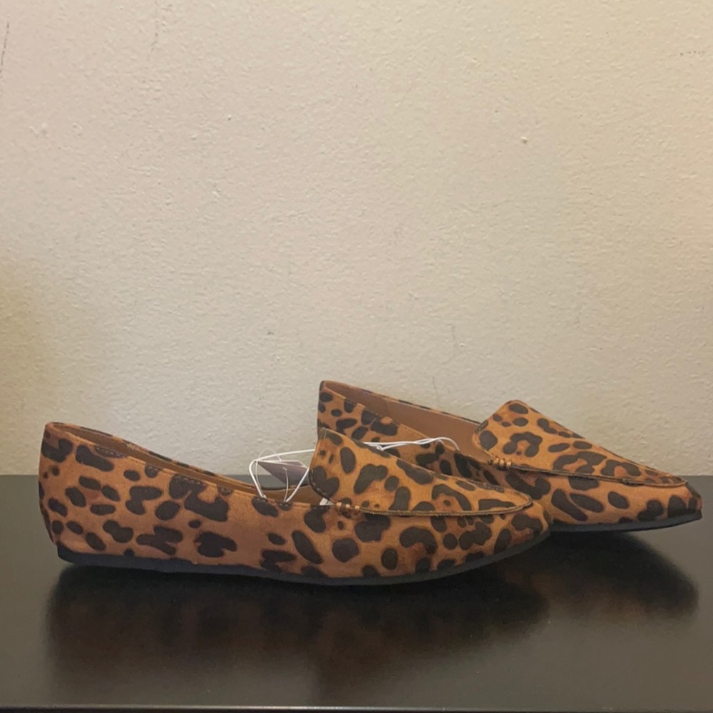 a. new day leopard print loafers